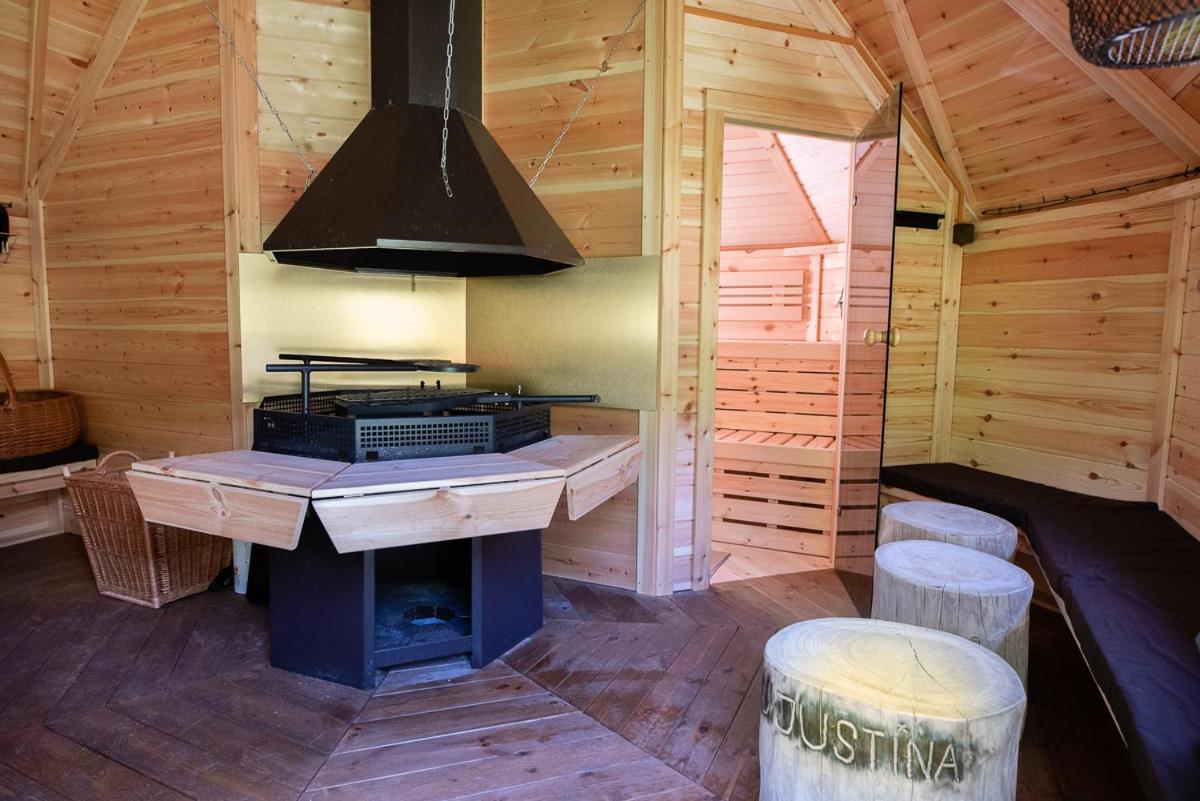 U Justina Na Potucku Holiday home *